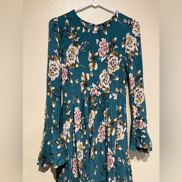 SHEIN floral maxi dress - Picture 2 of 5